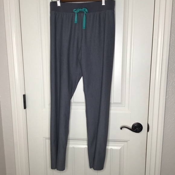 Figs Scrub Pants Livingston Basic Scrub Pants in Graphite Size XS. - Picture 2 of 11